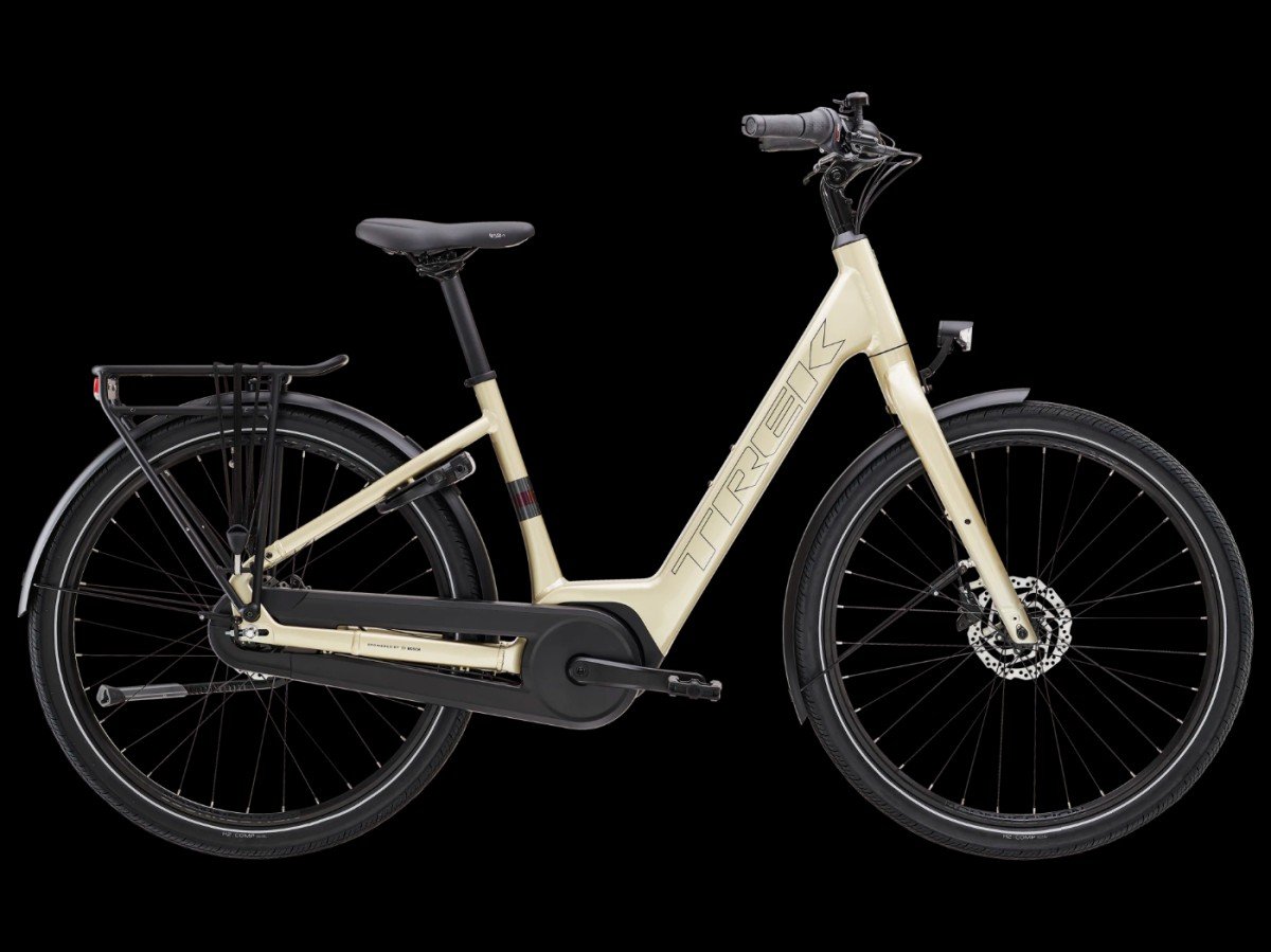 Trek District+ 1 Lowstep Dames Supernova M 2024