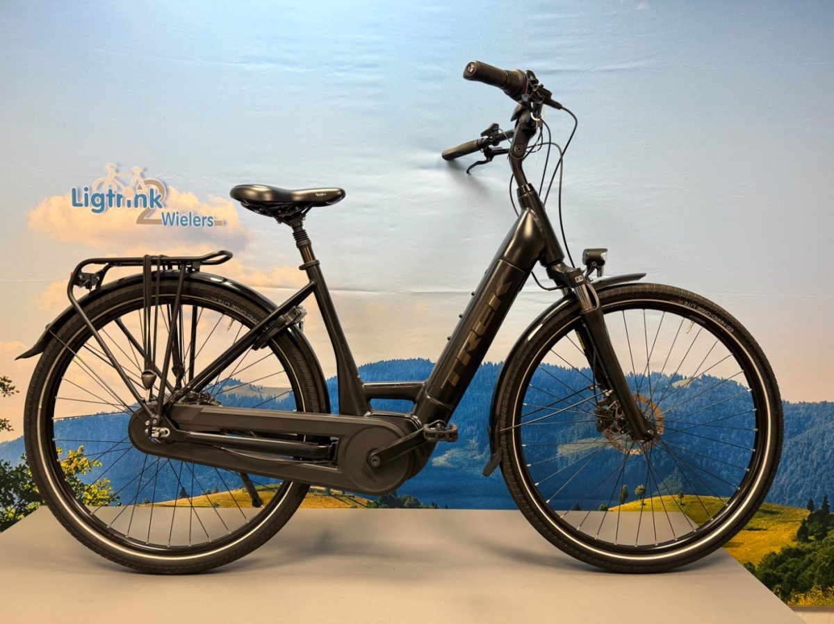 Trek District Dames mat zwart 53cm 2022